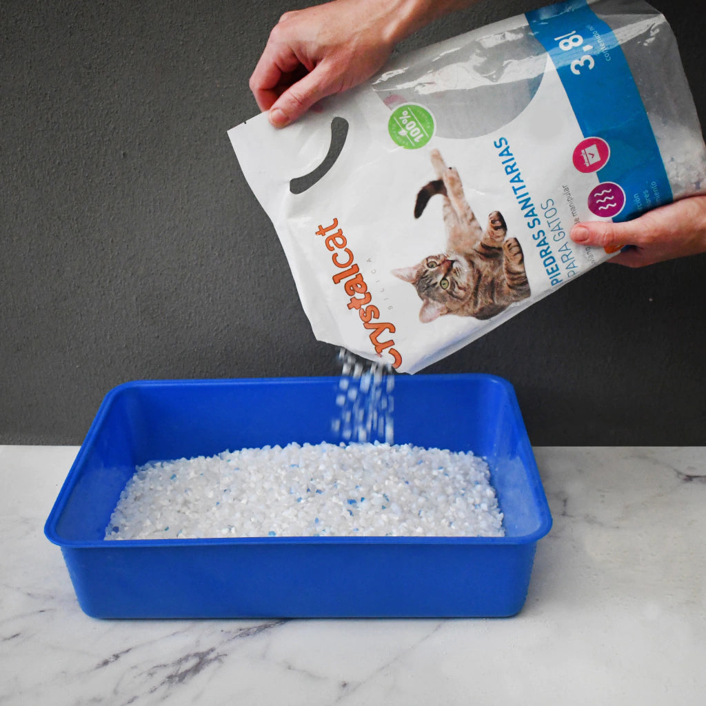 Umplutură pentru litieră CrystalCat cu silicat 3,8 litri